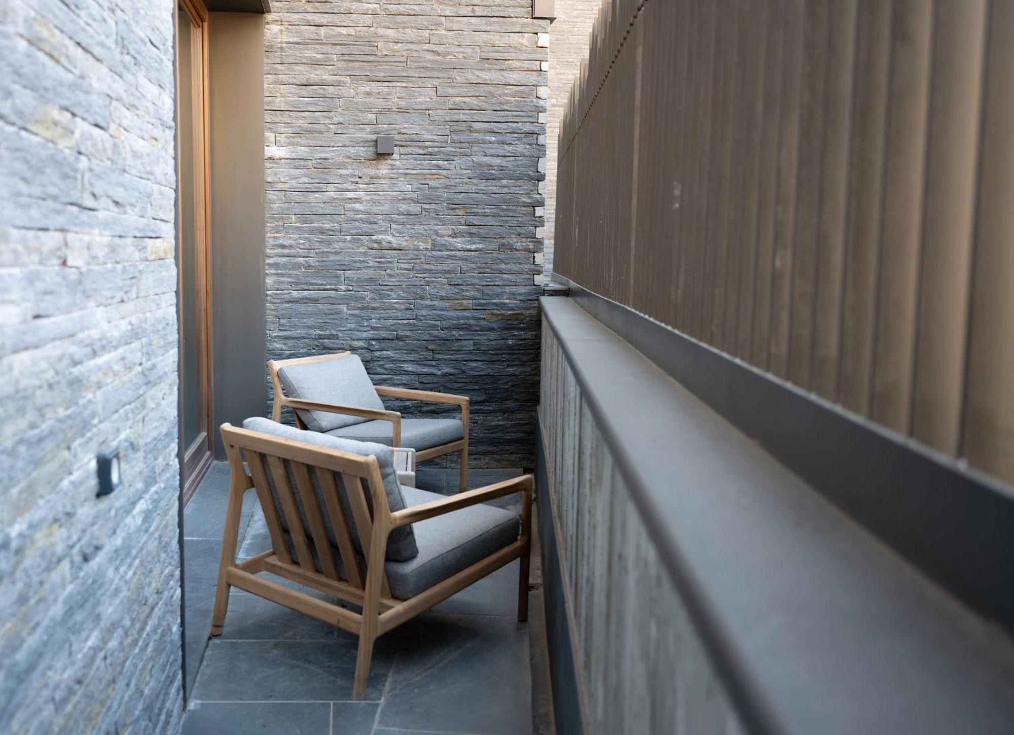 Isard Residences By Leo エル・ターター エクステリア 写真